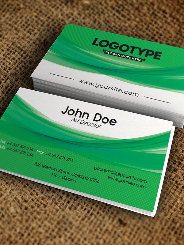 Corporate Green Business Card - Free PSD Template-1