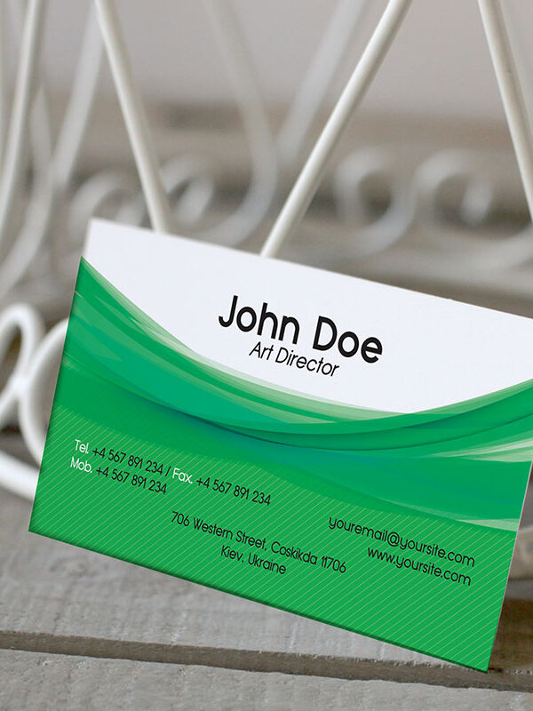 Corporate Green Business Card - Free PSD Template-2